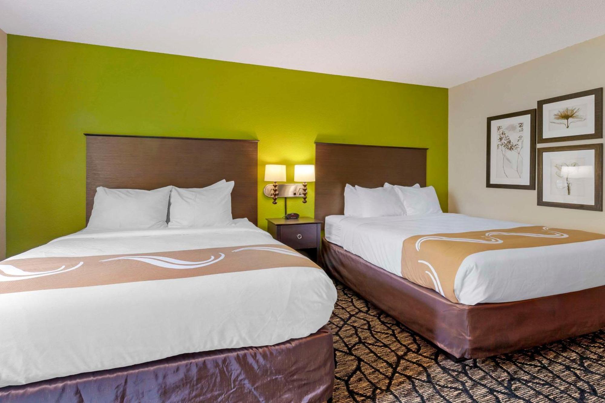 Quality Inn オシュコシュ エクステリア 写真