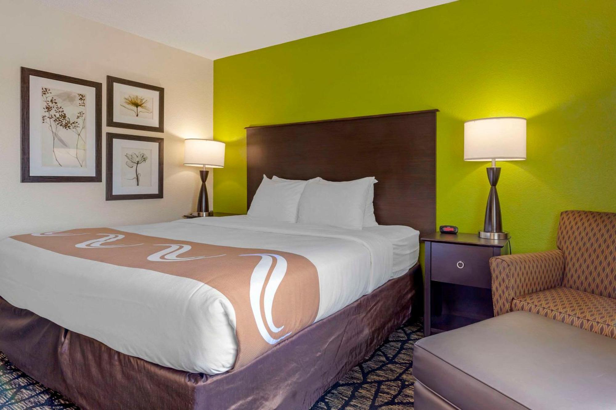 Quality Inn オシュコシュ エクステリア 写真