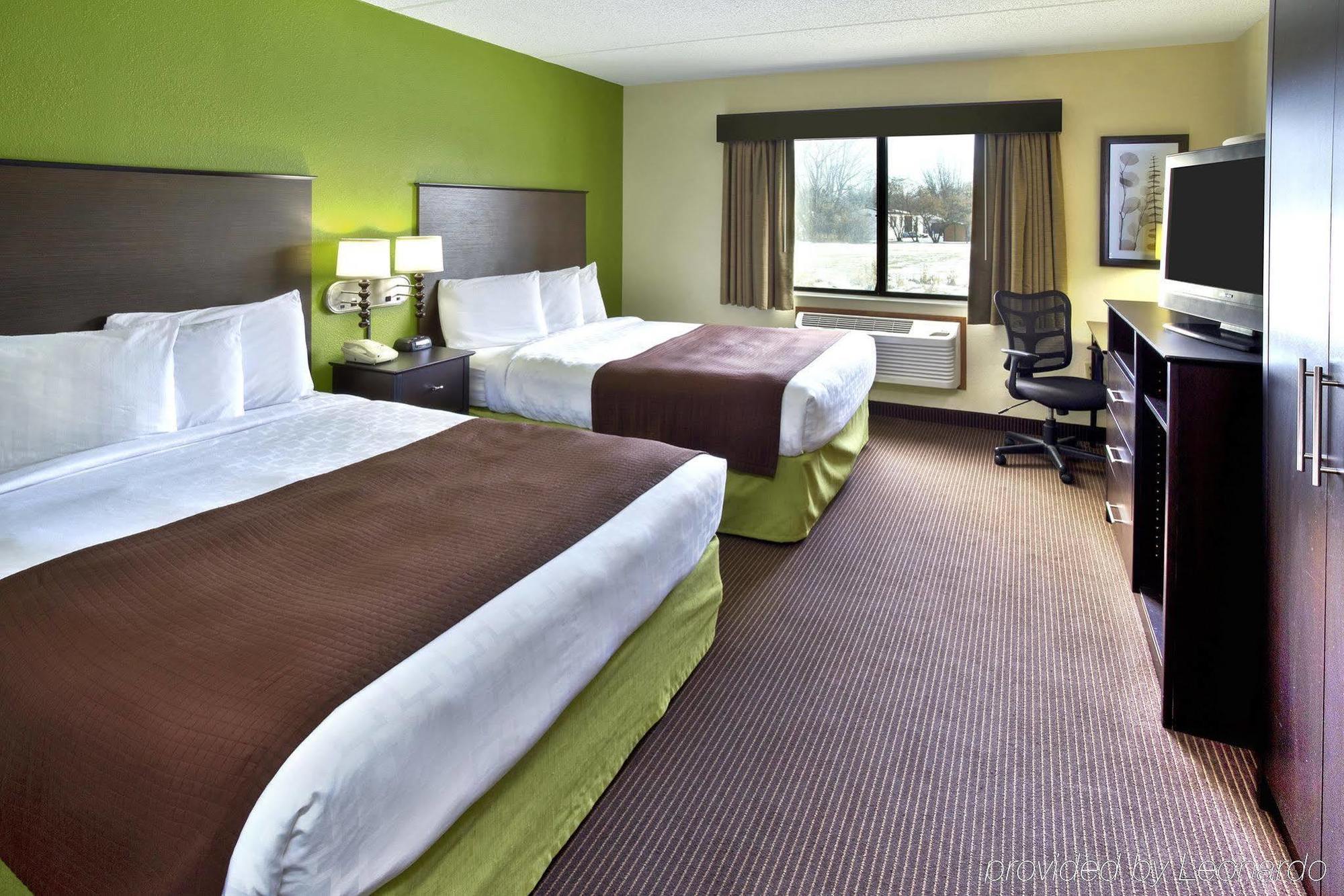Quality Inn オシュコシュ エクステリア 写真